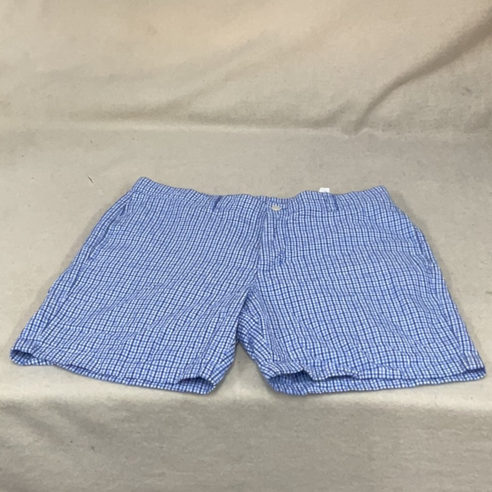 EUC Mens vineyard vines checkered print shorts
